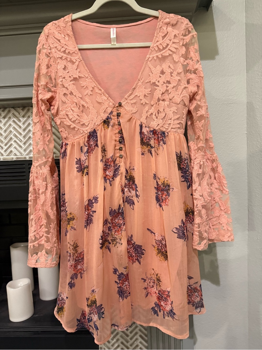 Xhilaration Peach Pink Floral Lace Bell-Sleeve Tunic Dress